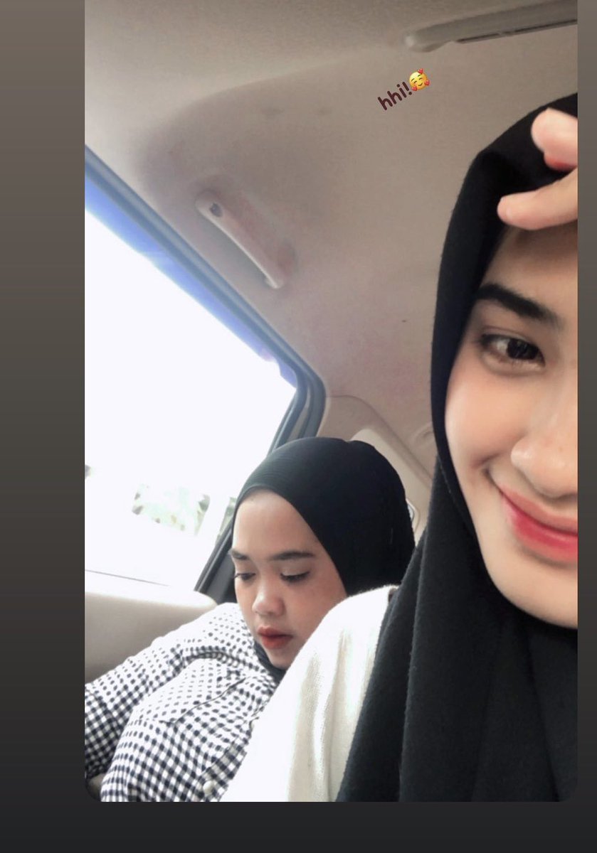 aaamomy's tweet photo. Kerjaa cerdasss yoook💨 https://t.co/XRkHKd5aJX