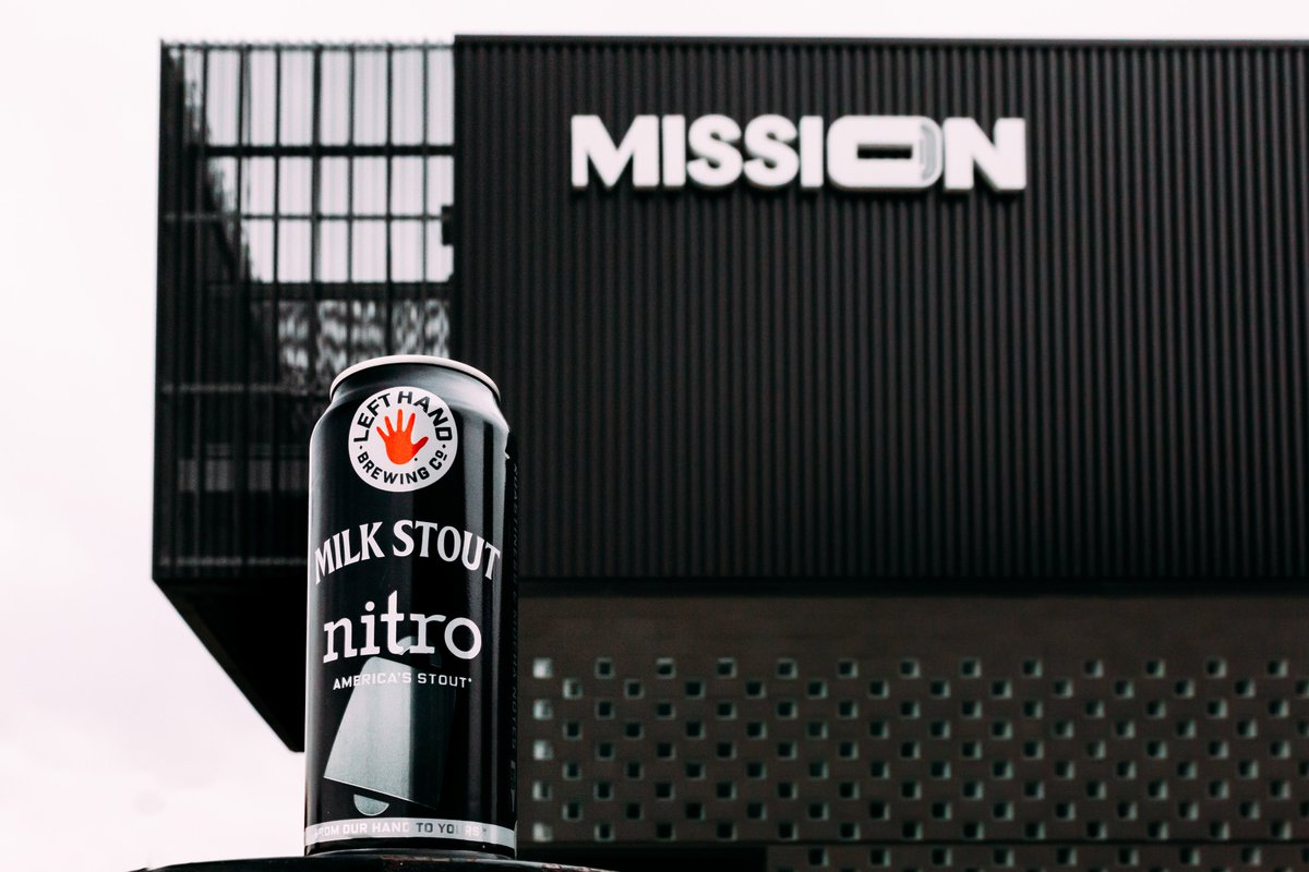 LeftHandBrewing's tweet photo. We're on a Mission . . . to get damn good beer From Our Hand to Yours! Milk Stout Nitro now available at @MissionBallroom!
#LeftHandBrewing #FromOurHandToYours #MilkStoutNitro #AmericasStout #AmericasNitro #Stout #AllOutForStout #CraftBeer #IndieBeer https://t.co/sLL3SCxVi6
