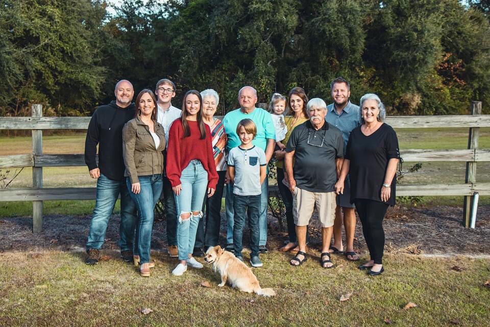 BKihnley's tweet photo. We had a great trip visiting my hometown in GA. Amazing weather, great food, lots of card-playing, Yahtzee, riding the golf cart, hunting…all the things 🥰💕☺️😍. Treasured time! https://t.co/tmtv7omOnx