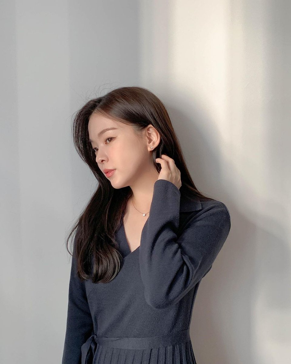 Jenqo's tweet photo. ⠀
It looks twice as beautiful on a daily basis. Lazy Corner Qmond is also open with this new jewelry line!! There were a lot of requests for re-opening, so i added a new white gold color cause the reviews were really good. 
⠀ https://t.co/rQKWcycEy8