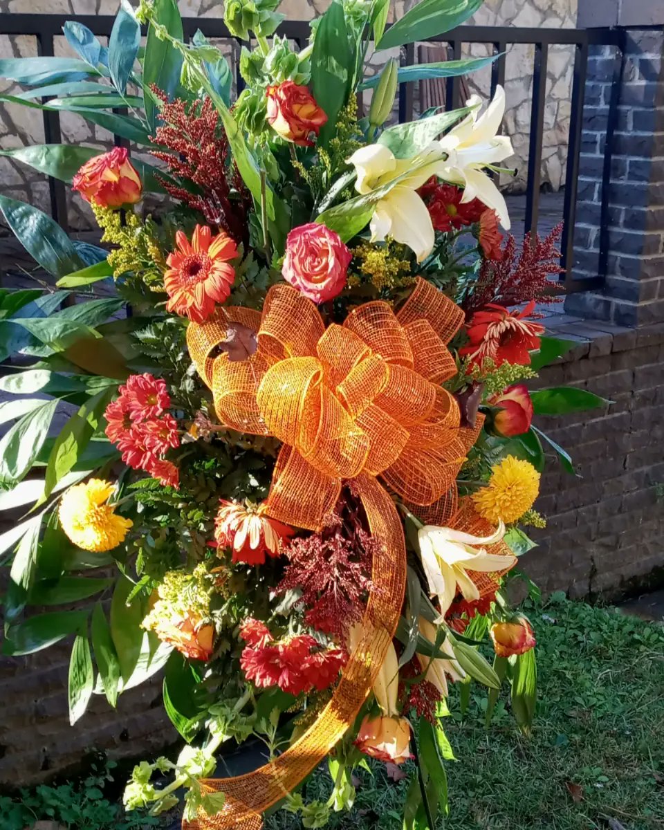 rechpauline's tweet photo. There are no adequate words to express our heartfelt thanks to the Hatcher family who gave all they could except life, to friends for the sympathy, love, & support during the transition of our beloved #WendyHatcher Thanks for allowing us to participate. #familylove #thankyouall https://t.co/xSO2LcikbE