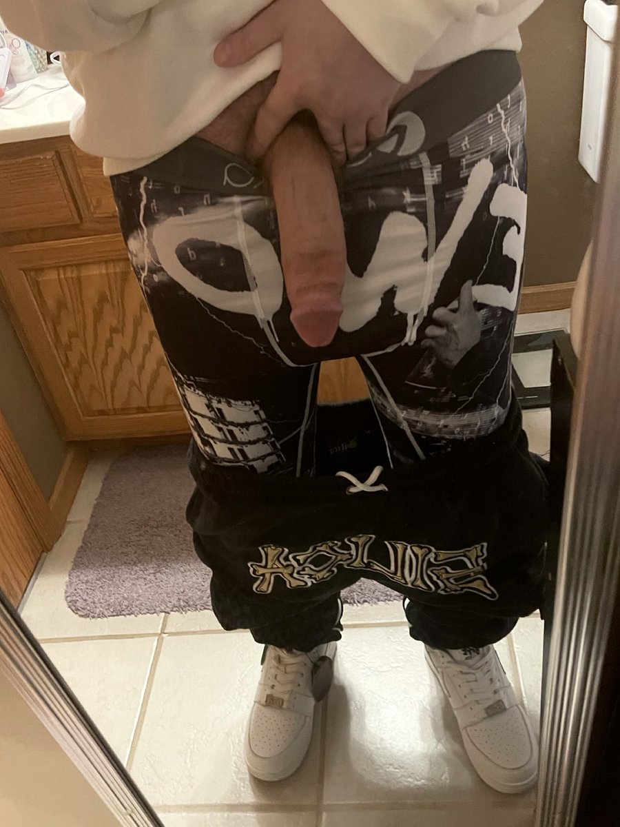 Elijahrayy's tweet photo. rt if whiteboys got big dicks too 😮‍💨😋 https://t.co/v3I53uMjQc