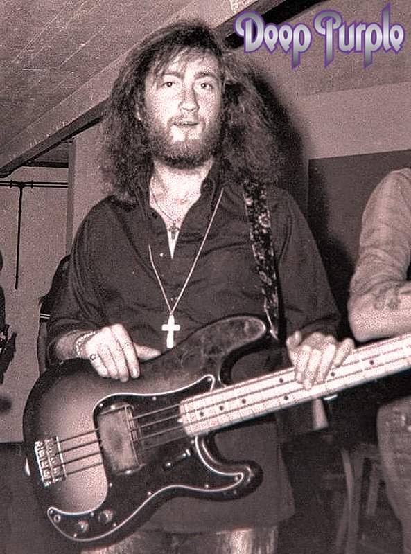 Happy birthday ROGER GLOVER!
(November 30, 1945) 