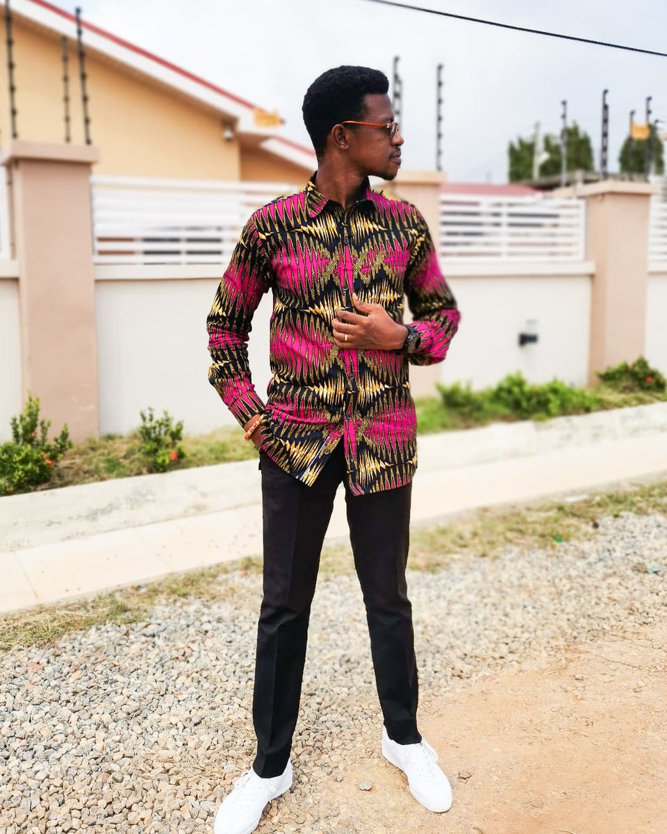 edemjezreel's tweet photo. Look forward to move forward. The only time you should ever look back is to see how far the Lord has brought you!

#aseye #aseyechallenge #afropraise #thisfarbygrace #praisejam #ewevibes #africanmenstyles https://t.co/g72Ey1dcYA