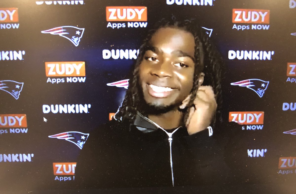 MikeReiss's tweet photo. Rookie RB Rhamondre Stevenson: “The people on the team, they are just a helping hand. If you have a question about anything, I don’t care if it’s football-related - anything - they’re going to help you out, point you in the right direction. I just love that about our team.” https://t.co/VuFBvuUR1l