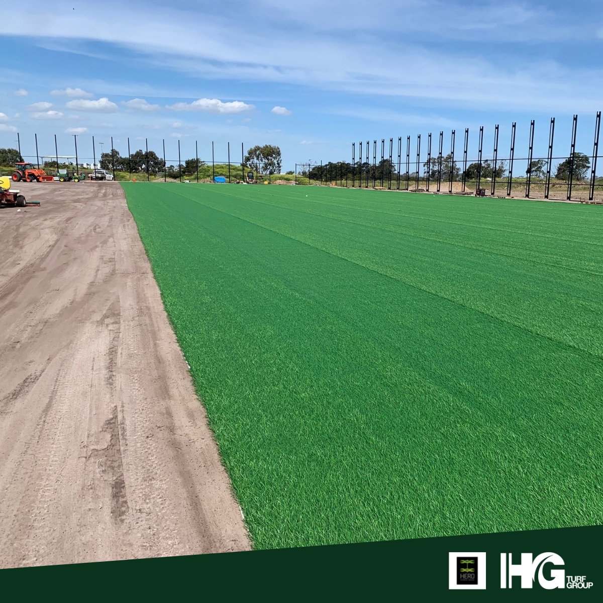 HGTurfGroup's tweet photo. Rolling out the green carpet! 🟢

It's exciting times as we enter into the latter stages of installation of the new #HEROHybridGrass Pitch for @MelbourneCity and the @CityOfCasey at their wonderful new facility at Casey Fields.

Well done to all involved! https://t.co/Q94wM2cRxA