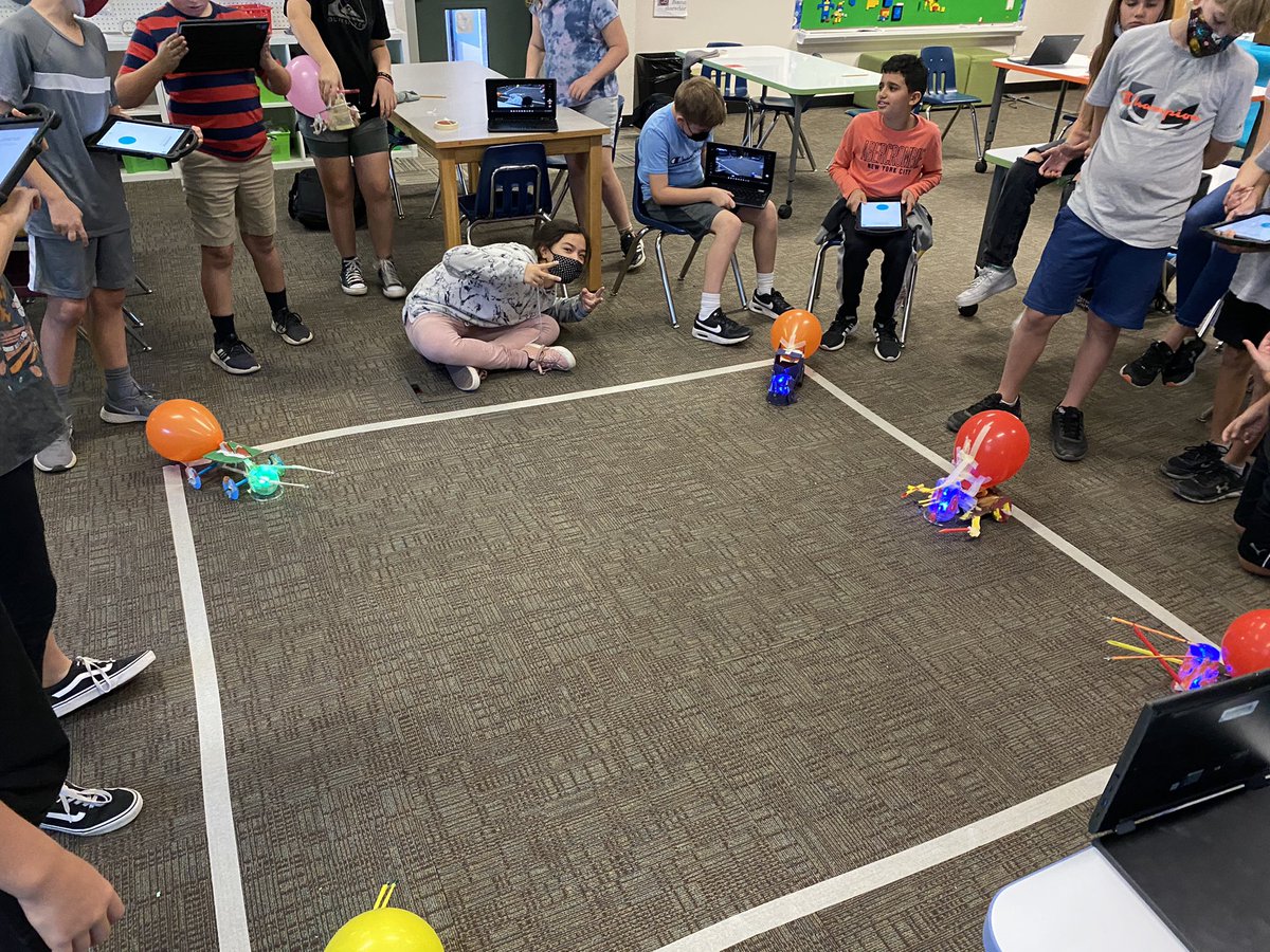 Liz Reyes tweet media