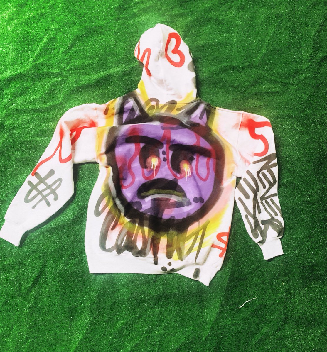 BernzyBiggaveli's tweet image. 1 of none

🎨: @MoreLessNation