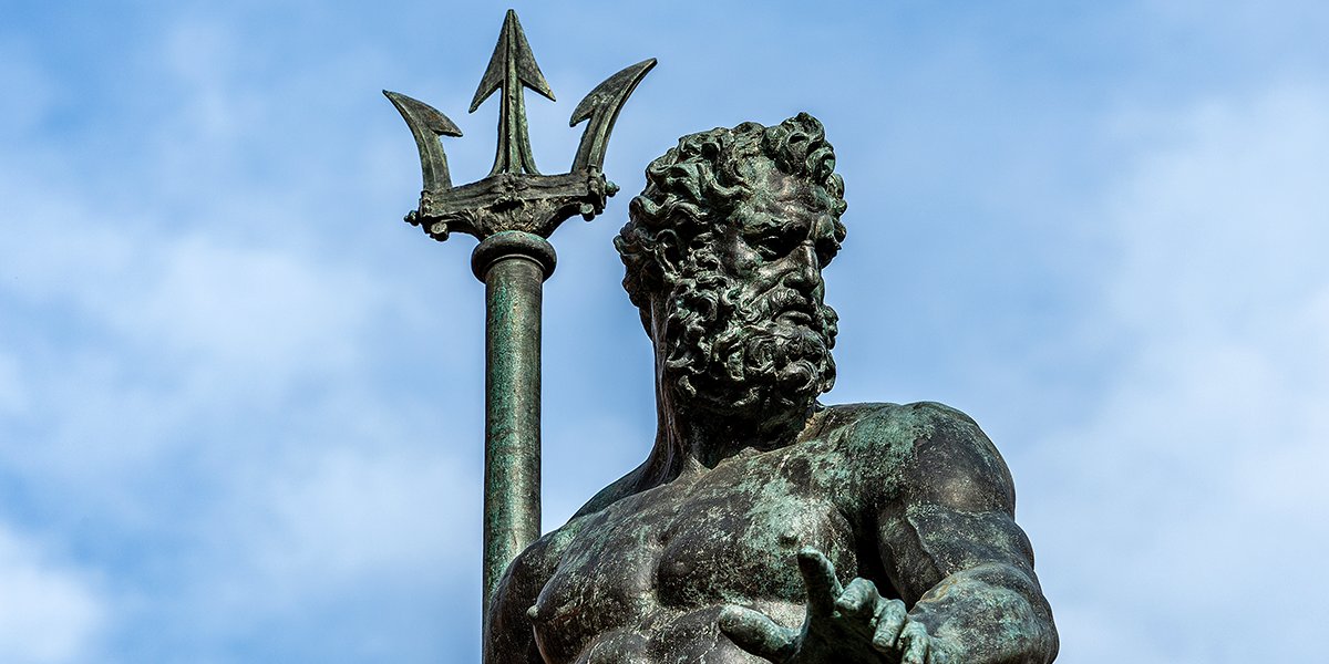 マセラティのエンブレムのモチーフであるトライデント（三叉槍）の