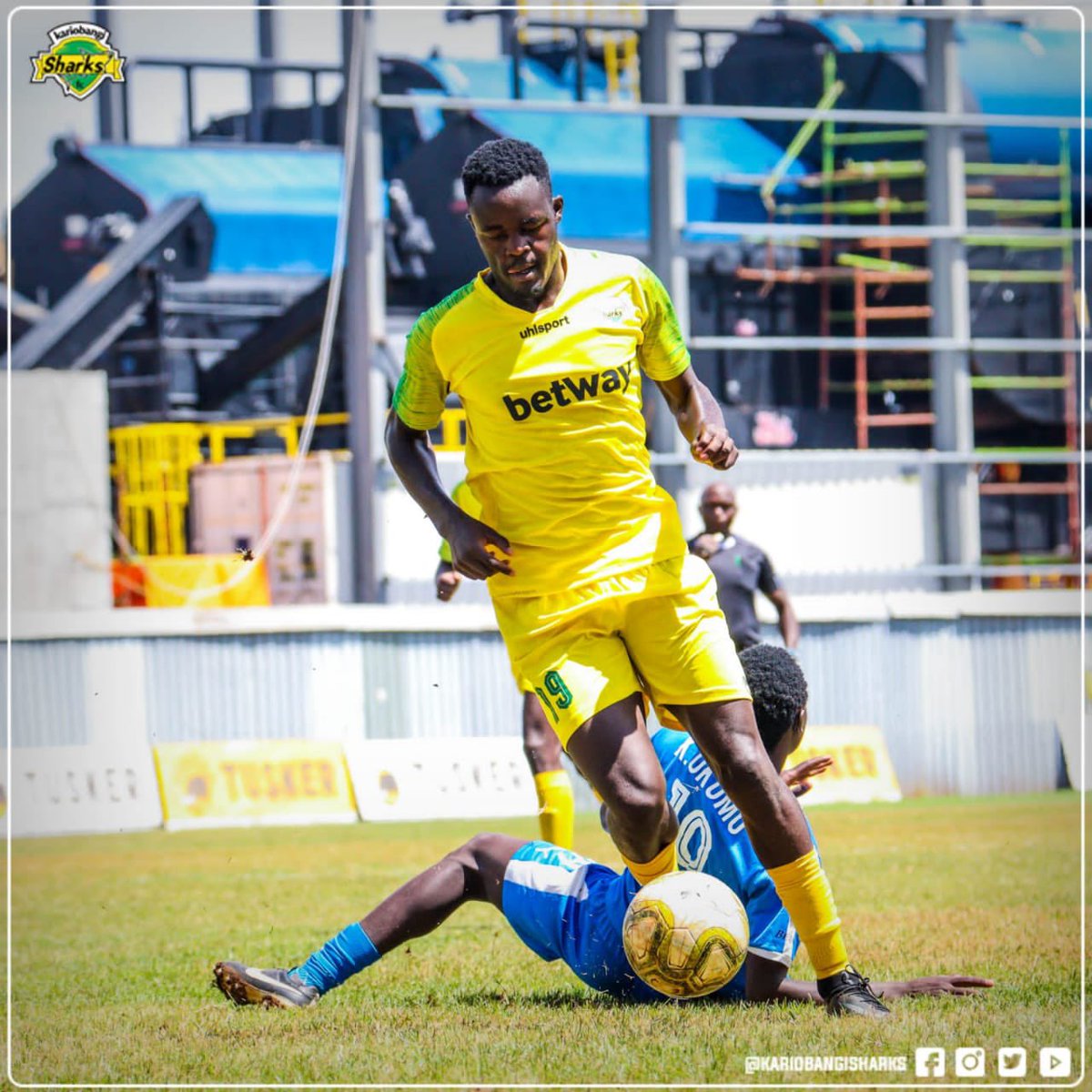 FelixOluoch_'s tweet photo. We thank God for our progress so far and we also hope for better days ahead.
#FOM19 #WeAreSharks https://t.co/aCQg60Ow7X
