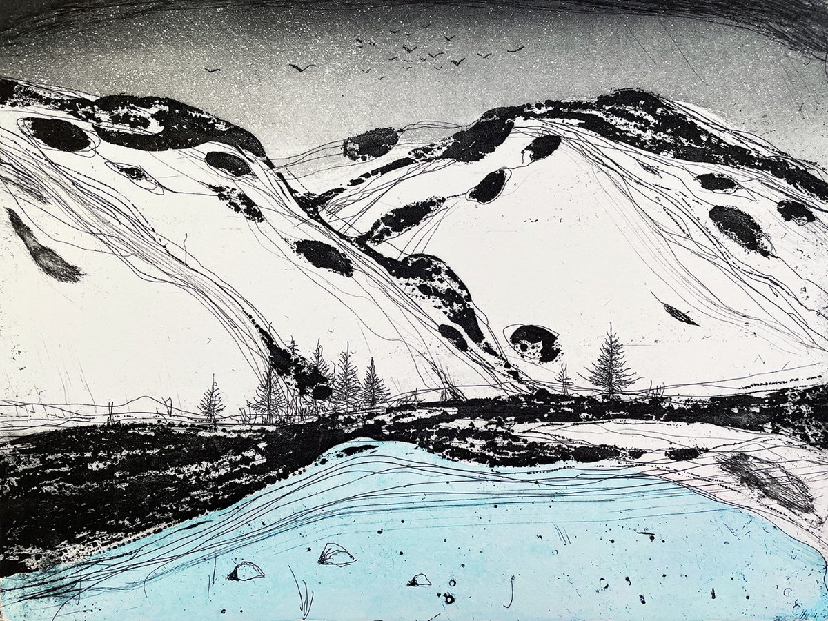 Our Annual Carrick Road Xmas Show is on till Sunday 12th Dec.  A wonderful selection of art, glass, ceramics, jewellery, textiles, candles, lights.  Book your free ticket (allows up to 6 people from 3 households to attend at the same time slot) leonastewartglass.co.uk/xmas-show-info #shoplocal