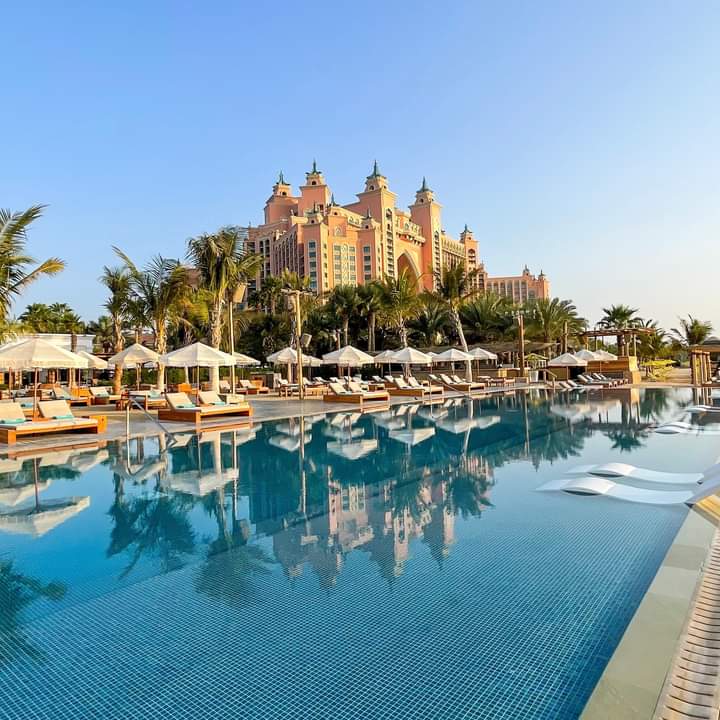 DzMLV's tweet photo. 🏖 Dubaï 🇰🇼 disponible à la carte à partir du 10 Janvier 2021 😎
💻 contact@millelieuxvoyages.com https://t.co/BHALCRTp3v