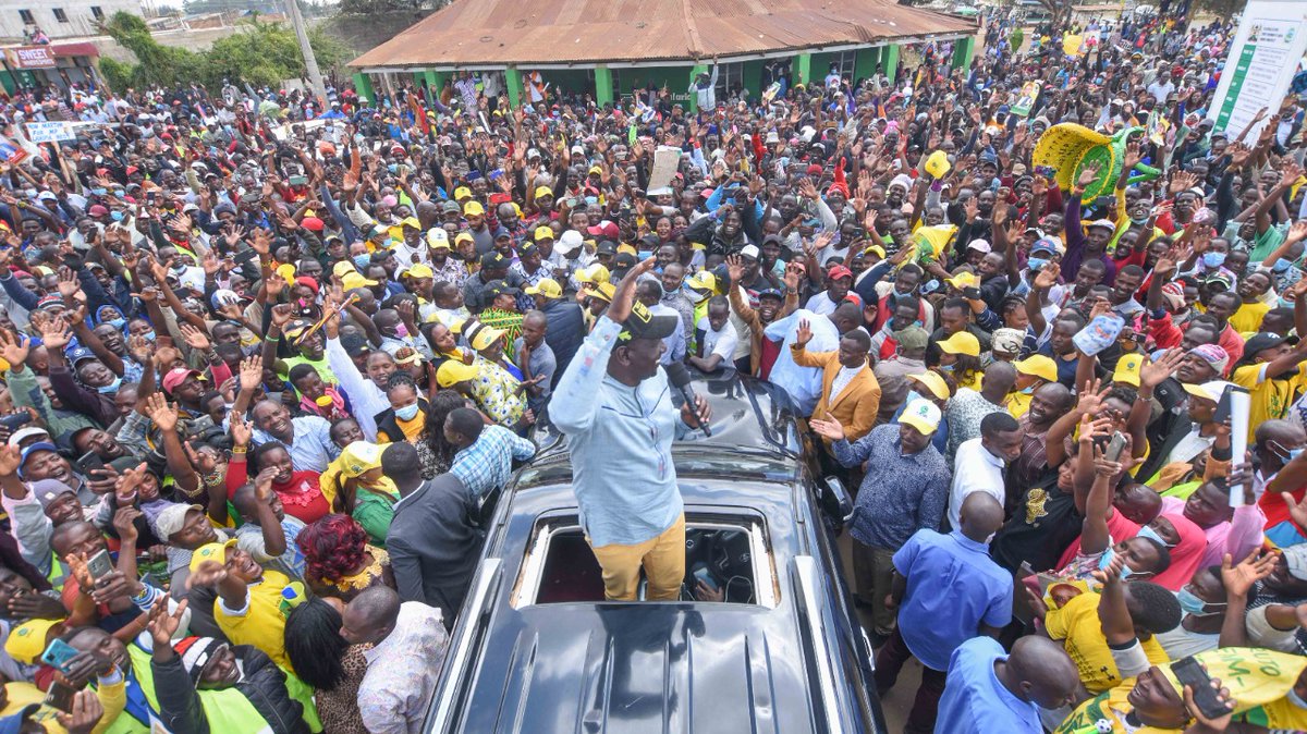 WilliamsRuto's tweet photo. Engaged wananchi at Marmanet, Gatundia and Rumuruti towns, Laikipia West Sub County, Laikipia County. https://t.co/JeavY3j1nz