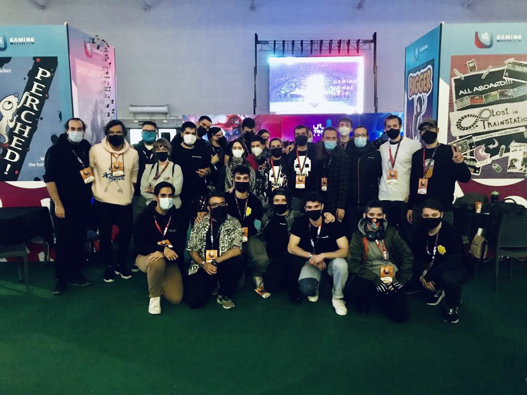 thecrownofwu's tweet photo. Haciendo una recapitulación del @ultralan_es , hemos tenido un fin de semana espectacular...
Hemos conocido a un montón de desarrolladores y aunque no hemos jugado todos los juegos, me ha parecido que la calidad y nivel era brutal... https://t.co/iD4M4aXezK
