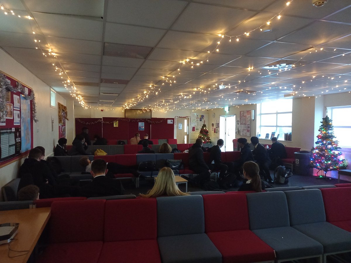 CryptSixth's tweet photo. The #CryptSixthForm Student Executive team have been busy decorating the common room and the Christmas tree in the Crush Hall finished with our traditional tree topper! #CryptChristmas https://t.co/b7xlHNe35X