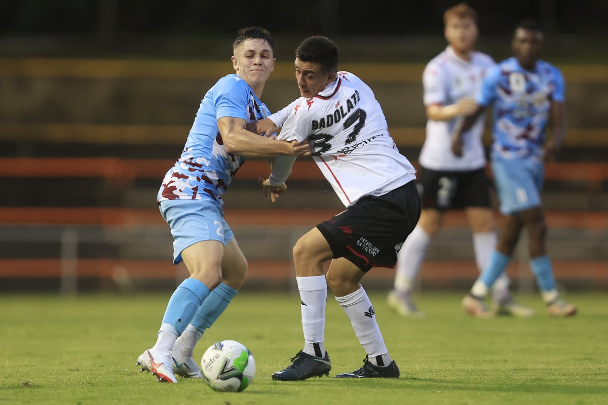 aleaguemen's tweet photo. 3️⃣ @IsuzuUTE A-League teams were in #FFACup action tonight, only 1️⃣ team progressed!
We have A-League AND FFA Cup action tomorrow night, cancel those dinner plans, order delivery and we will see you tomorrow night 🤝
#WUNvWEL #ALTvWSW
#WeAreALeagues https://t.co/alwRLoiP1v