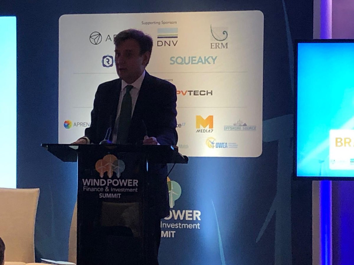 GregHands's tweet photo. As the Prime Minister says, “the U.K. is the Saudi Arabia of wind.”

It was good to speak with investors at the Windpower Finance and Investment Summit here in London today, on our plans to quadruple our offshore wind capacity.

The U.K. already has the world’s largest! #Windfi https://t.co/xycudEEH5K