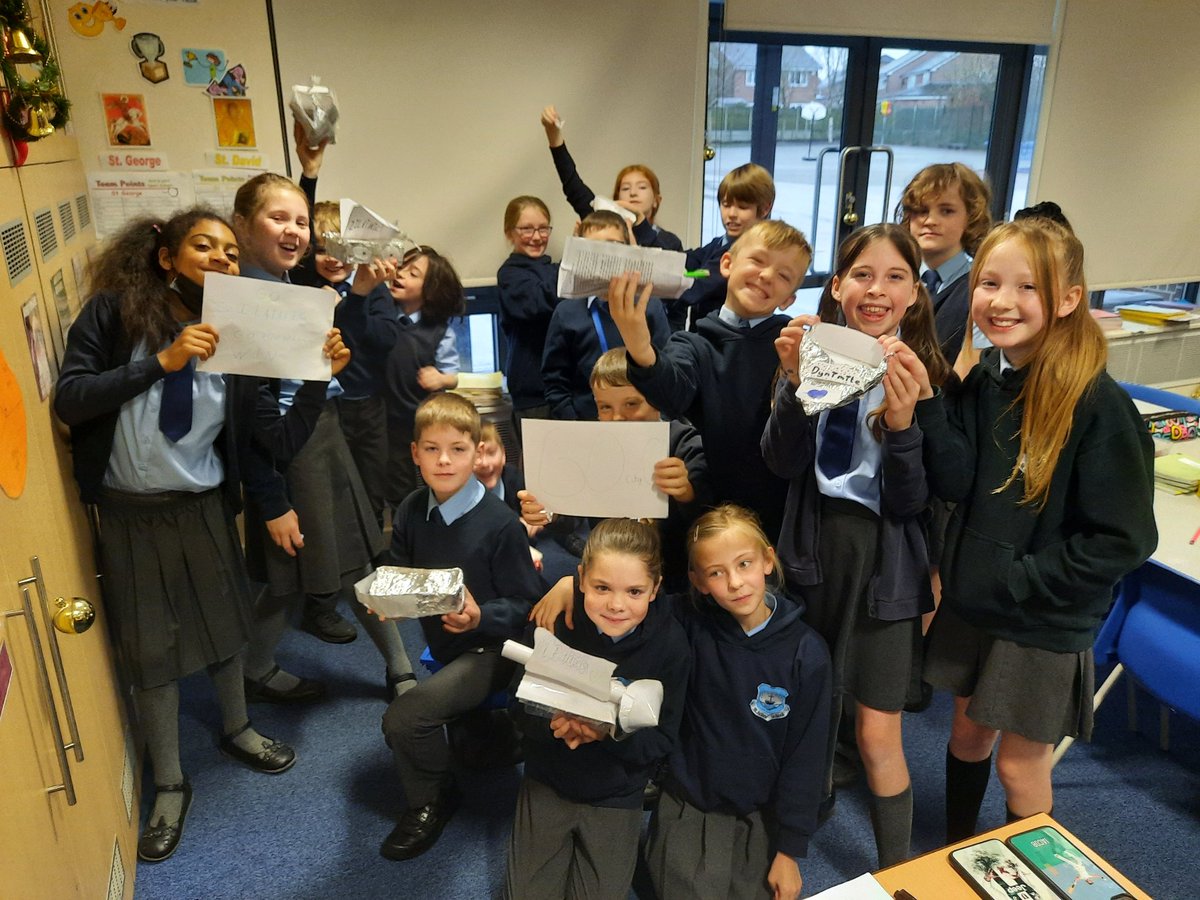 OSJ_MrsSmith's tweet photo. We had a lot of fun in @OSJ_Y5C this morning, designing, making and testing boats to explore water resistance ⛵ https://t.co/TEG3ODA7Ar