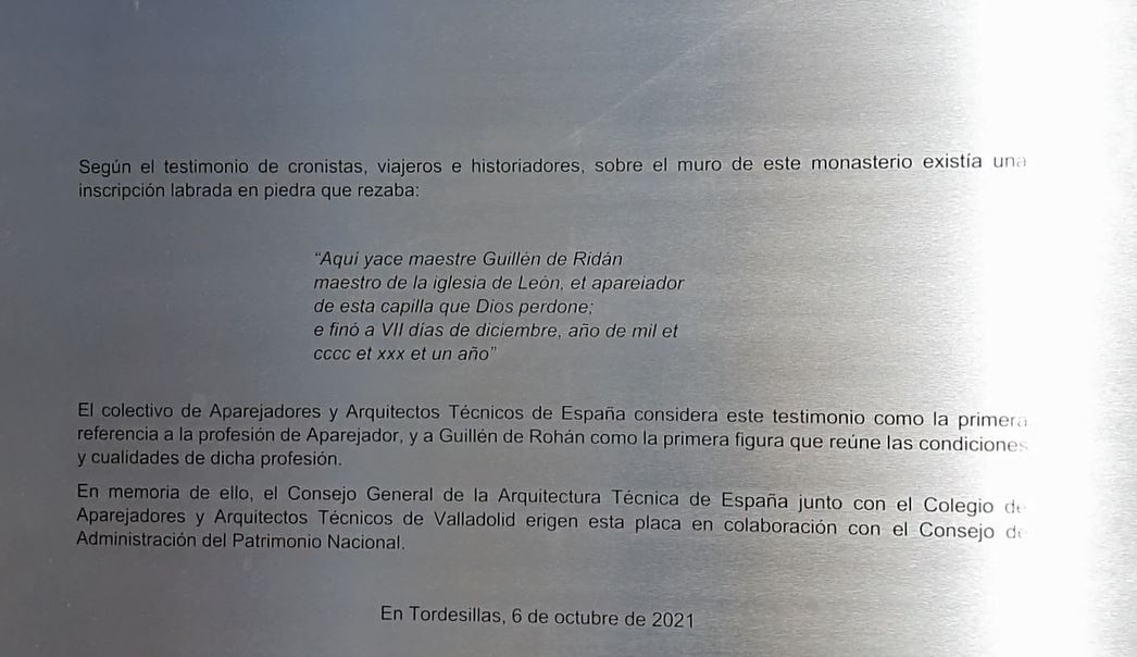PatrimNacional's tweet photo. 🏗️ #TalDíaComoHoy de 1431 murió #GuillénDeRohán. Fue el primer aparejador del que tenemos constancia en España. Así le reconocía la lápida en los muros del Monasterio de Santa Clara de Tordesillas, que desde este año cuenta con una placa conmemorativa.

📜 "Aquí yace maestre..." https://t.co/qvWZWOtSff