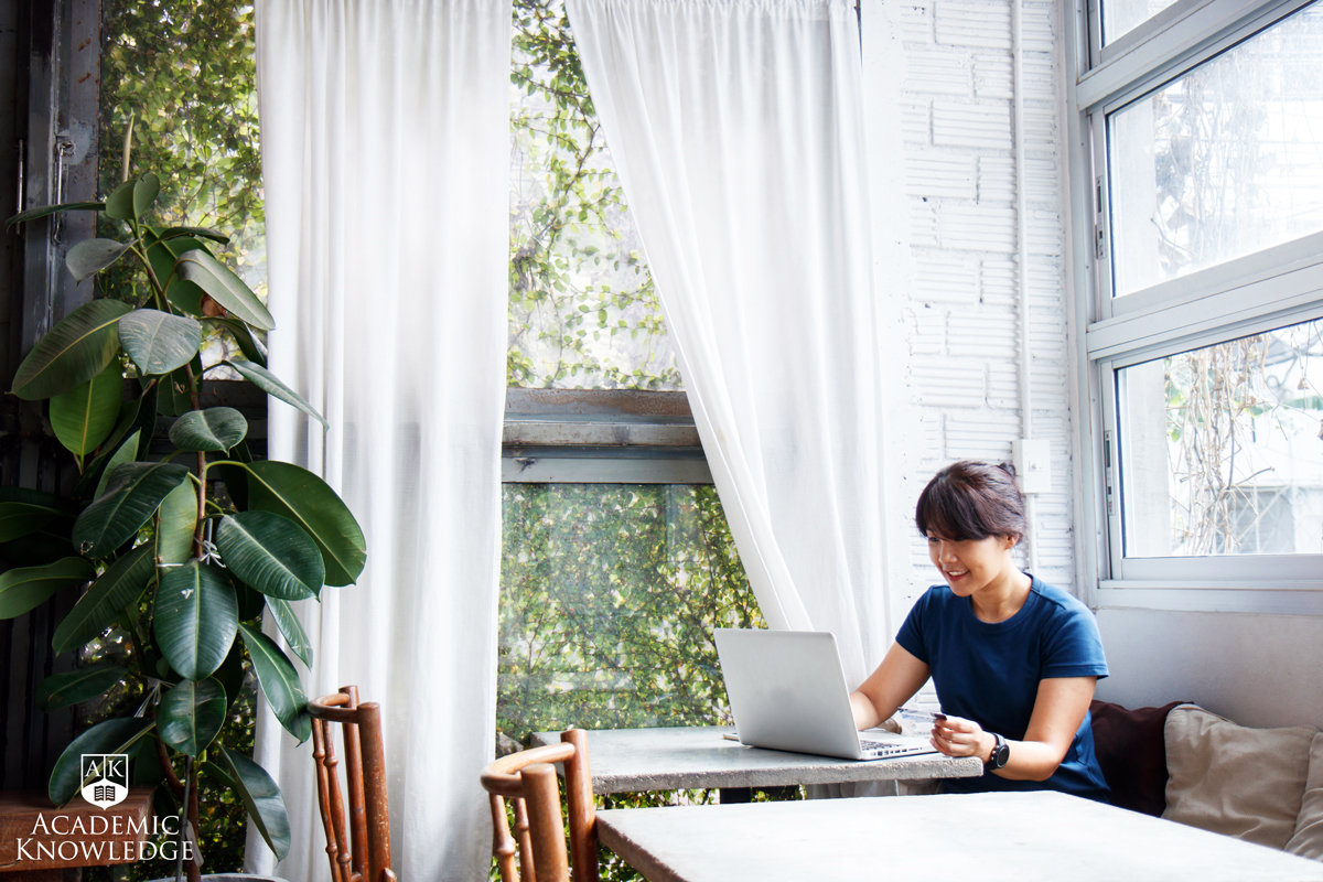 Feel like your #law #degree is going to waste? Do you miss the more diverse, academic side of #legal research? Working as a #freelance #writer with AK will give you the flexibility to work from wherever you wish and manage your own hours! academicknowledge.com/apply/?from=Fa…