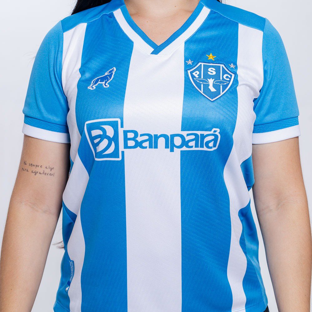 Paysandu's tweet image. Paysandu lança primeira camisa da nova coleção Payxão e Ousadia de 2022 ➡️ bit.ly/3DyM6f3

📷 Ag. Macaco Velho | #PayxãoeOusadia