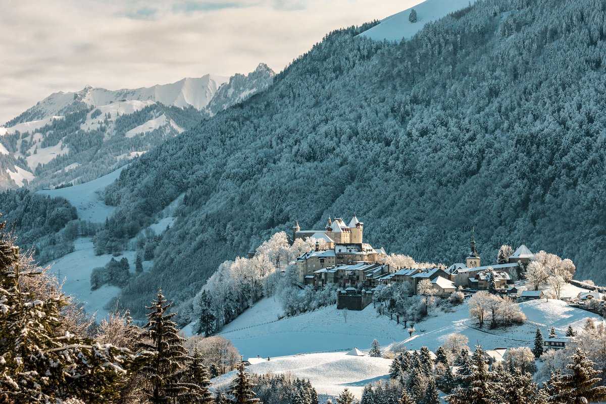 UFT / FTV (@uft_ftv) on Twitter photo La cité de #Gruyères nommée "Best Tourism Villages" par l'<a href="/UNWTO/">UN Tourism</a> avec 2 autres destinations #suisses.
Des exemples de régions qui font du #tourisme une source d'opportunités et un moteur du développement durable! bit.ly/3ousnc7 <a href="/hotelrevue/">htr hotelrevue</a> @La_Gruyere <a href="/MySwitzerland_f/">Suisse Tourisme</a> La cité de #Gruyères nommée "Best Tourism Villages" par l'<a href="/UNWTO/">UN Tourism</a> avec 2 autres destinations #suisses.
Des exemples de régions qui font du #tourisme une source d'opportunités et un moteur du développement durable! bit.ly/3ousnc7 <a href="/hotelrevue/">htr hotelrevue</a> @La_Gruyere <a href="/MySwitzerland_f/">Suisse Tourisme</a>