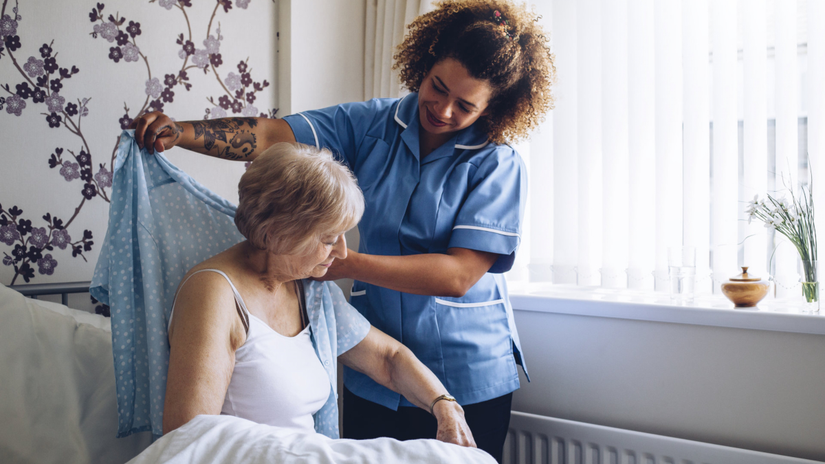 judiciousHCS's tweet image. Change of Clothes 

To keep seniors feeling clean and fresh daily, they need to wear clean, dry, and comfortable clothes. Daily change of clothes can contribute to seniors' comforts every single day.

#ChangingClothes #Seniors