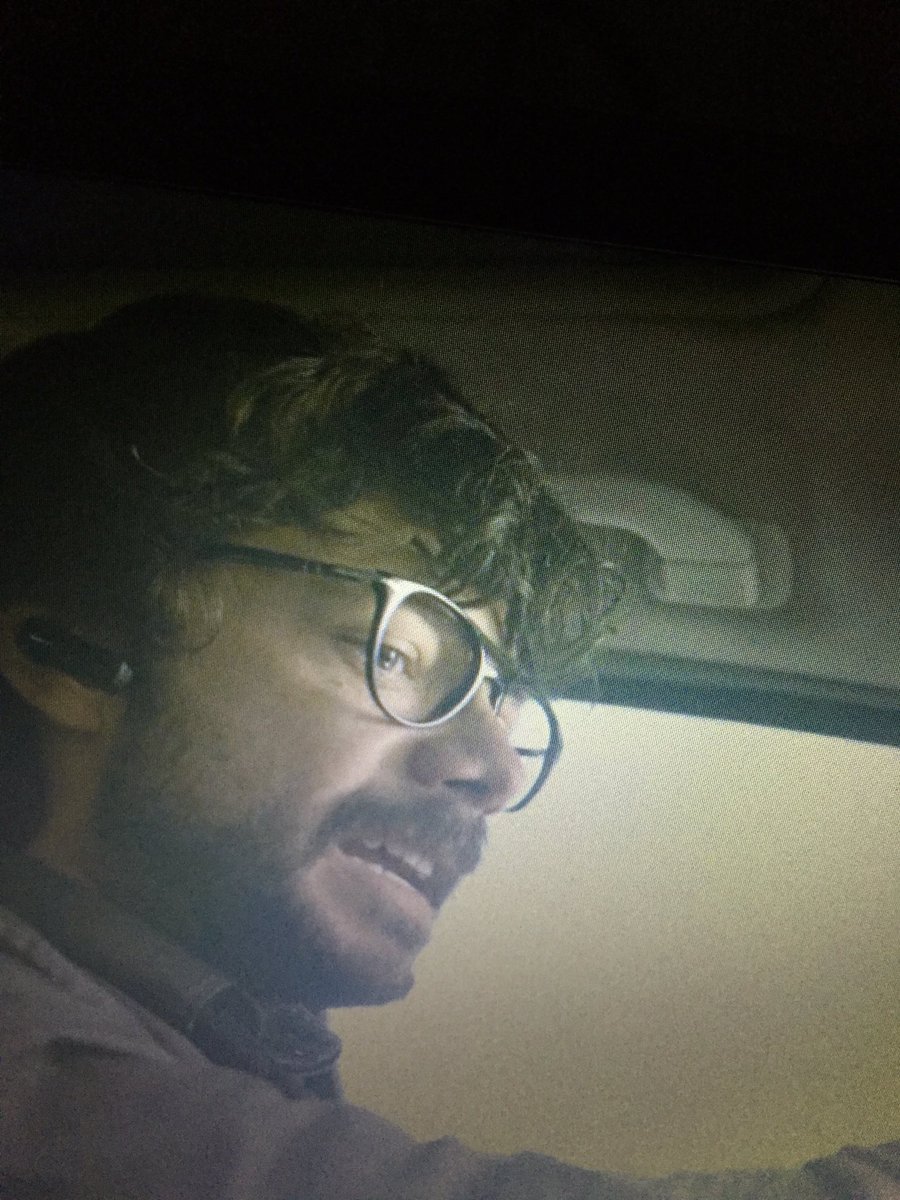 labroue's tweet image. Quelqu’un a oublié les verres de lunette.... #bra-vo