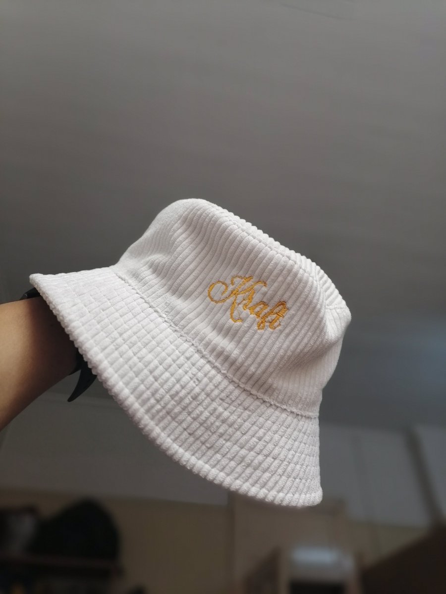 kraft_sa's tweet photo. Rise up trust you in what you feel and you can make it in Kraft merch

Prices from R300.00 a pair incl. delivery nationwide 🚛 

#kraft.sa
#setyourownpace https://t.co/OGgDScoDHO