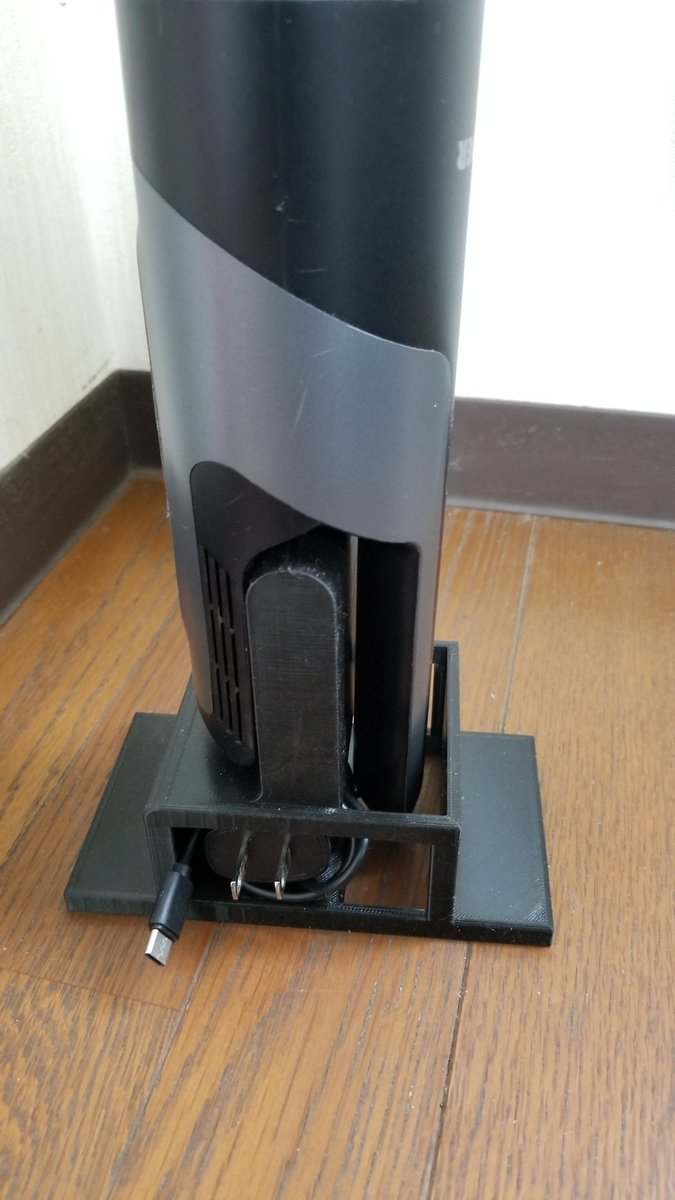 gmonkey0300040's tweet image. 3Dプリンターで、ハンディクリーナーホルダー製作。

CNCの削りカス掃除用のクリーナーを立て置くために製作。
作ってから、立てたまま充電できるようにすればよかったと気づいた。
自作すると、不満なく使える製品が考え込まれて設計されているのに気がつく。

#3dprinting #weeklyoutput