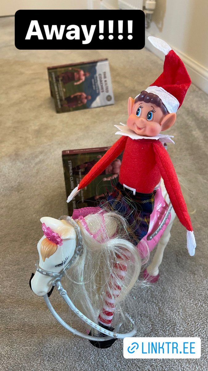 “Hi ho… Silver… AWAY!!!” #buddytheelf #elfontheshelf #howtosticktothedamnplan linktr.ee/Thekiltedcoach… #book