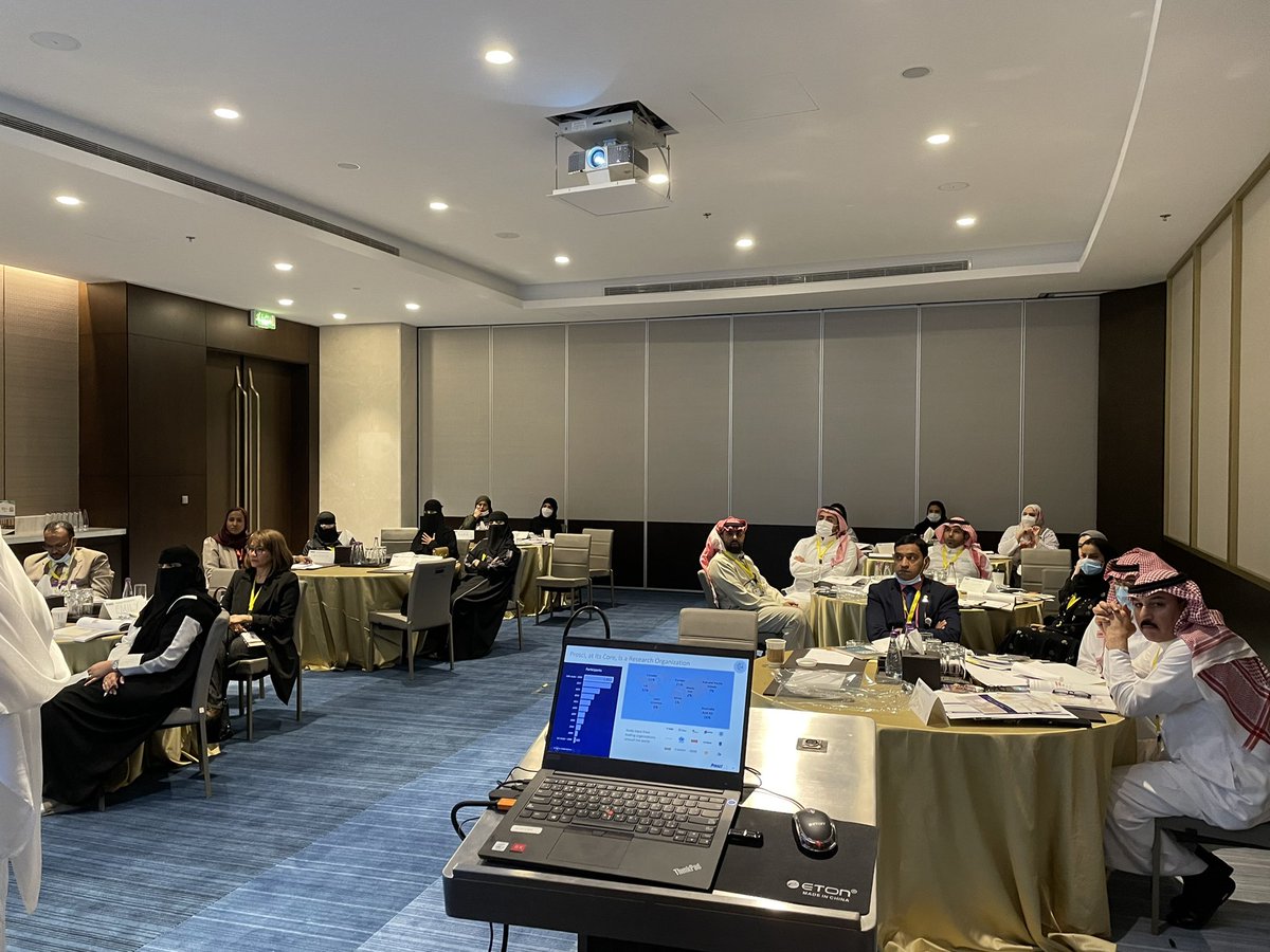 noura4's tweet photo. Change Management Workshop #MODHS #3rd_MODHS_Quality_Conference https://t.co/WxTfzZ0wUA