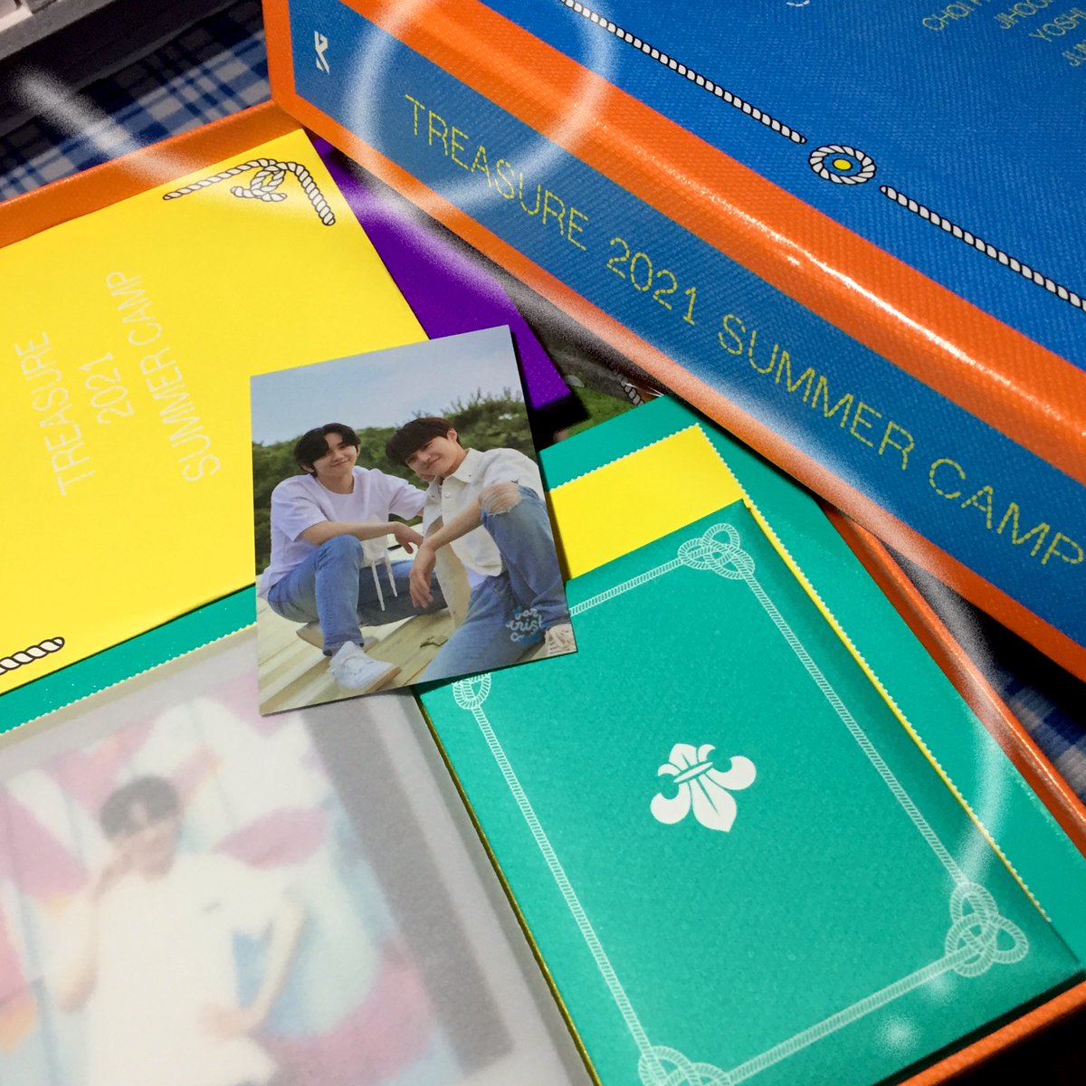 ForArishCart's tweet photo. [ ➍➑ ] #MailsForArish ༉‧₊˚✧

— after waiting for almost 3 months for an 'on-hand' item, my own summer camp dvd + doshiho pob finally arrived. I think mas masaya akong grumaduate kay she kesa nung natapos ko template ni yedam char 1/2 https://t.co/99eYtP2NDg