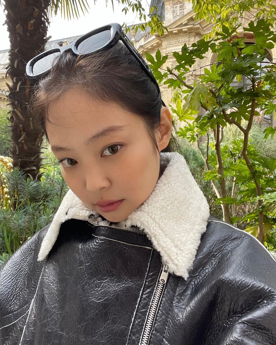 BPPTOW_'s tweet photo. WE LOVE YOU JENNIE
#JENNIE @BLACKPINK https://t.co/GzxFONizEh