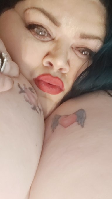 Still 50% off right now! https://t.co/Gvp7lTZrTI https://t.co/nrzxBzWpY1<a href="/tag/onlyfans"class="tags"><span>#onlyfans</span></a>