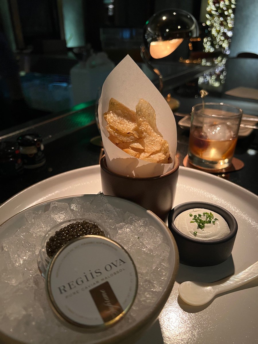 Caviar on chips, that’s a first! (at @MaderaSandhill in Menlo Park, CA) swarmapp.com/c/3S08T23eJXJ