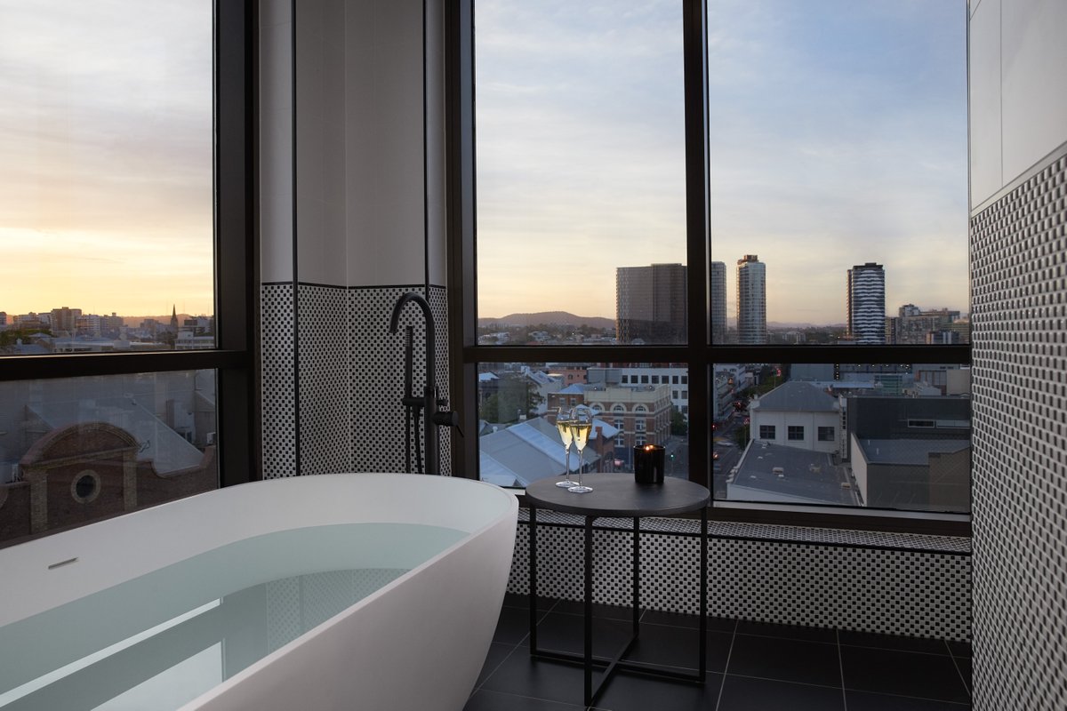 IHGCorporate's tweet photo. Hotel X Brisbane Fortitude Valley has officially opened as the first hotel for our new #VignetteCollection brand - a family of one of a kind hotels where guests can indulge in a passion for stays that are authentic, experiential and considered: https://t.co/fxZdjhlItM https://t.co/gWFwBMruM9