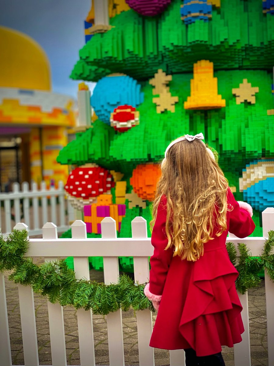 CurlyClare74's tweet photo. So much fun @LEGOLANDWindsor celebrating this one’s birthday at the weekend! Felt like a VIP with such short queues! https://t.co/oelpOM0SVj