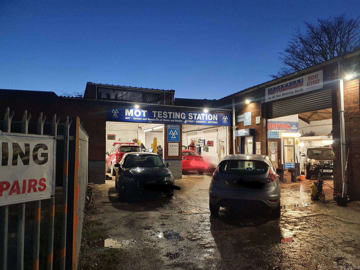 standishautobod's tweet photo. Open for MOT tests and all repairs,
Brakes✔
Clutches✔
Timing belts✔
Bodyshop✔
Services &amp; Repairs ✔
Welding✔
Diagnostics✔
M.O.TS ✔
Tyres ✔
And much more
Free local collection and delivery service 
Courtesy car available 
Call, 01257472552 https://t.co/IcNJUBWtUb