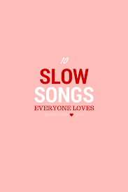 #SlowSlowOutNow 
दुनिया बदलनी है तो घर से निकलना होगा कहीं पहुँचने के लिए कहीं से तो चलना होगा.. घर के बाहर ढूँढता रहता हूँ दुनिया घर के अंदर दुनिया-दारी रहती है..!! #tuesdayvibe