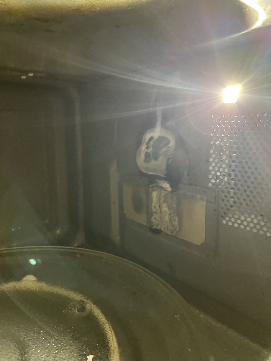 keavo's tweet photo. @PanasonicUK @keavette30 hi there Panasonic any reason why my microwave (around 2 years old) should start to fire up  with this damage inside ? https://t.co/f5XhfnrIqn