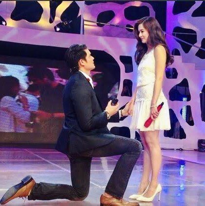 kittetdonut's tweet photo. "kulang nalang singsing" - D

✨ DonKiss Family ✨
#DonKiss | #DonKissFam https://t.co/b30EEXPkAE