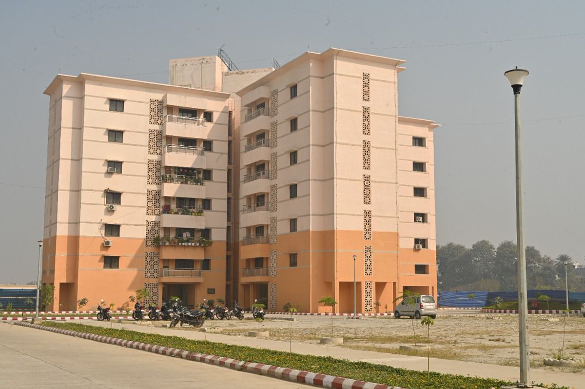 KishorBarmanBJP's tweet photo. আজ উত্তরপ্রদেশের গোরখপুরে #AIIMS এর উদ্বোধন করতে চলেছেন প্রধানমন্ত্রী @narendramodi  জী। 2016 সালে এর ভিত্তিপ্রস্তর স্থাপন করেছিলেন মোদীজি স্বয়ং। https://t.co/KCVNCJRDEj