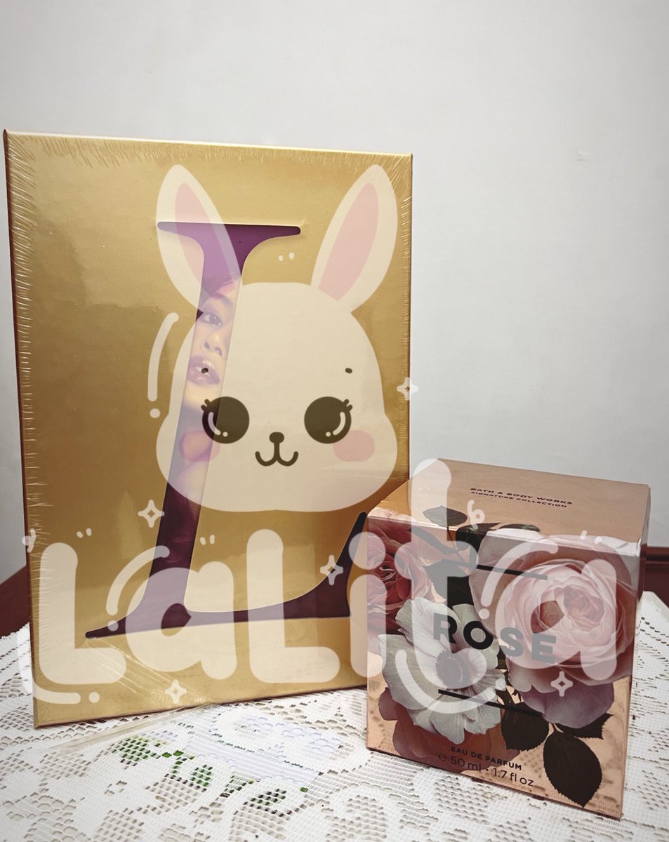 LalitaManobal's tweet photo. 💖GIVE AWAY💖 
So dalam rangka lisa sembuh covid and her first debut runaway as models aku mau GA: 
🍑Album lalisa gold (sealed)
🍑Bbw EDP rose
Ongkir aku yg tanggung! Syaratnya:
🍑Like &amp; RT tweet ini 
End 12 December 2021 (tp bs lebih cepet) 
Good luck 🥳🤩🦋 https://t.co/RUqS8PaBpB