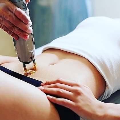 Epiliolaser's tweet photo. Be hair free this Summer at Epilio Sandton and Cape Town! Hollywood laser with free underarms R995! Book today 011 883 3347 and 021 427 9702. https://t.co/L9vzPcPGNm 

#epilio 
#laserclinic 
#Sandton 
#CapeTown 
#laserspecials 
#laserpackages 
#Laserhairremoval https://t.co/IYe2etdewe