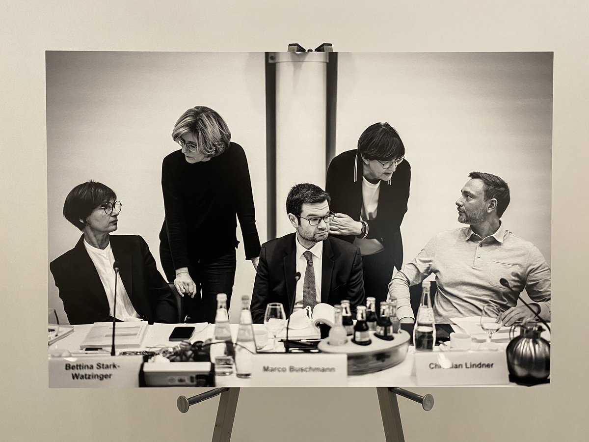 Felix Hackenbruch tweet media