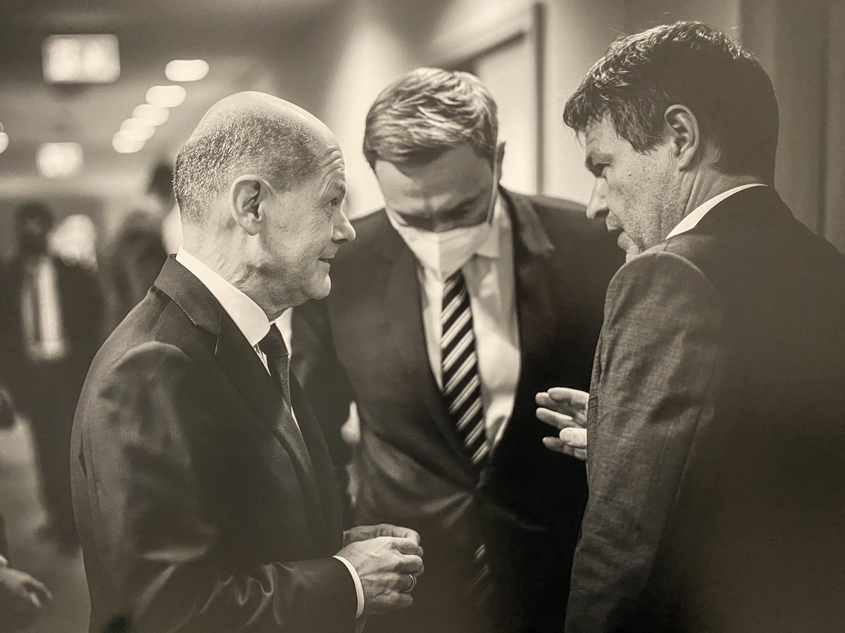 Felix Hackenbruch tweet media