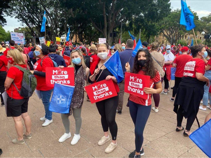 Teachers deserve #MoreThanThanks ❤️ <a href="/TeachersFed/">Teachers Federation</a>