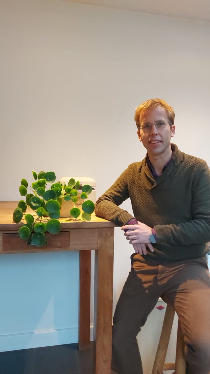 Learning & Innovation @ Maastricht University (@learn_innov_um) on Twitter photo The 2nd winners of our #LIatUM #funding call are @irismburks (FSE) & Dominique Waterval (<a href="/FHMLmaastricht/">FHMLmaastricht</a>) with their project entitled "Empowering students by evidence based interventions and tools in one-on-one setting between student and adviser or mentor" (1/3) The 2nd winners of our #LIatUM #funding call are @irismburks (FSE) & Dominique Waterval (<a href="/FHMLmaastricht/">FHMLmaastricht</a>) with their project entitled "Empowering students by evidence based interventions and tools in one-on-one setting between student and adviser or mentor" (1/3)