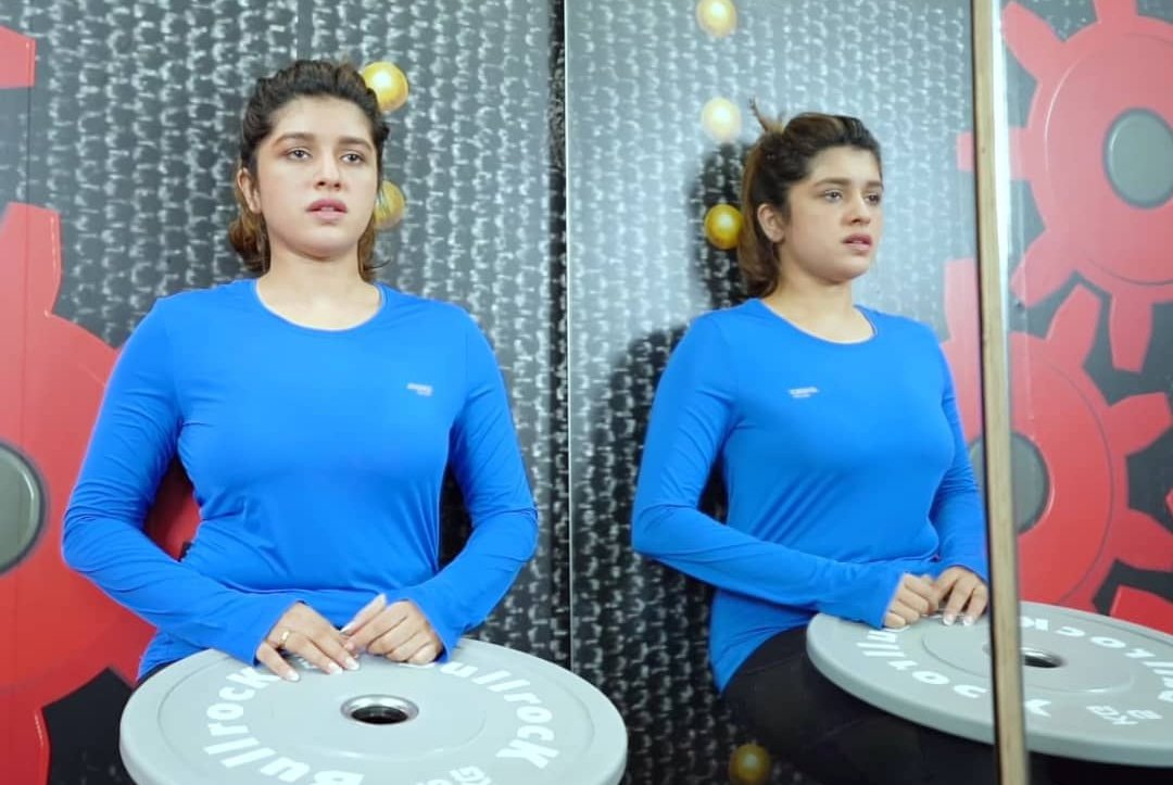 DreamersPR's tweet photo. Check out exercise tips by Celebrity Sanskruti Balgude on Wow With Sonali's YouTube Channel! 
https://t.co/pndqVFtkbg
Do Like, Share and Subscribe
#SanskrutiBalgude #SonaliKhare #exercise #tips #celebritytips #workout #tuesdaymotivations #YoutubeVideo #YouTubeChannel #DreamersPR https://t.co/nPApdBuyV5